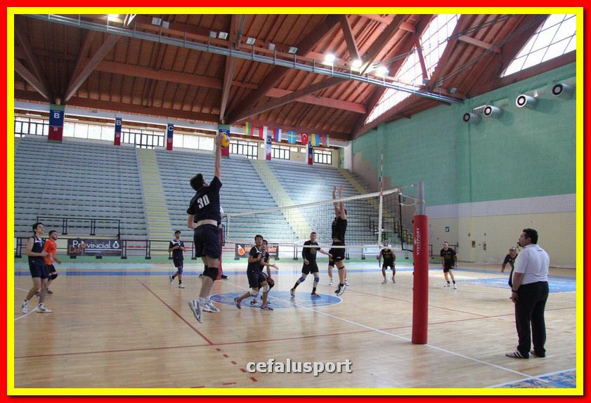 150614 volley 004_tn.jpg
